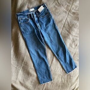 NWT A&F Mid 90s Straight Jean